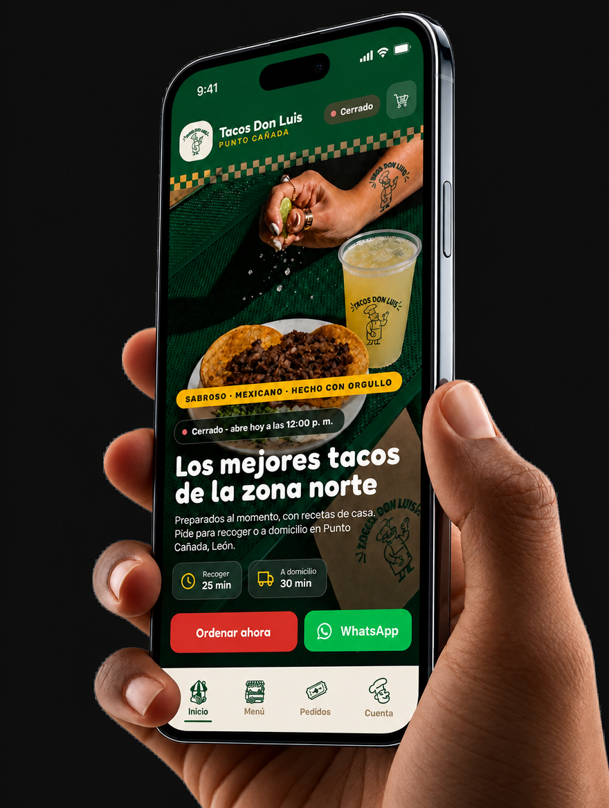 Aplicación de Tacos Don Luis presentada en un iPhone sostenido con una mano